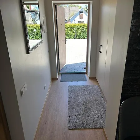 Leja House